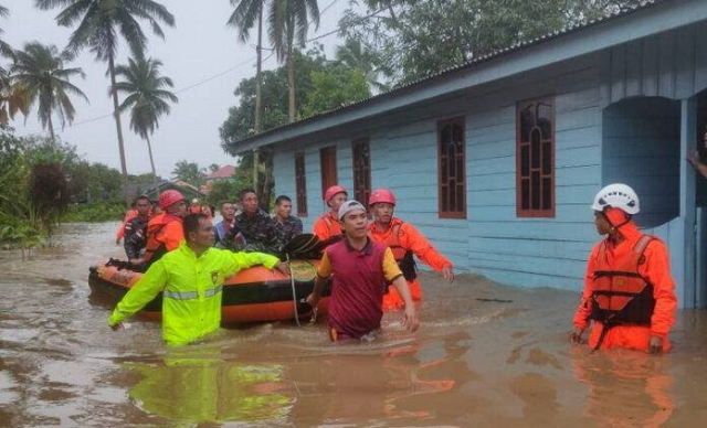 Bencana Banjir Menimpa Masyarakat di Kepulauan Riau 